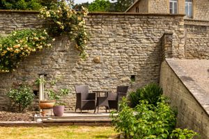 Photo 33- click for photo gallery